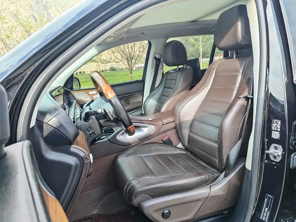 Mercedes-Benz GLS — фото 2