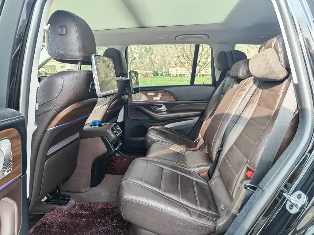 Mercedes-Benz GLS — фото 4