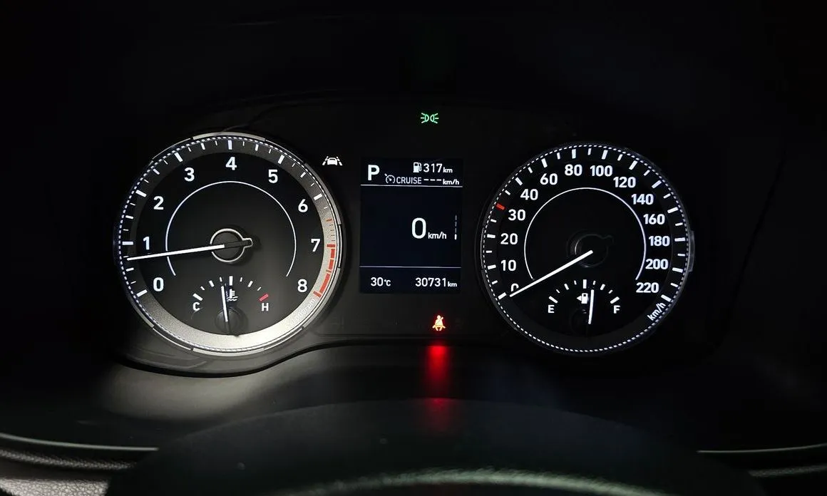 Hyundai Venue — фото 2
