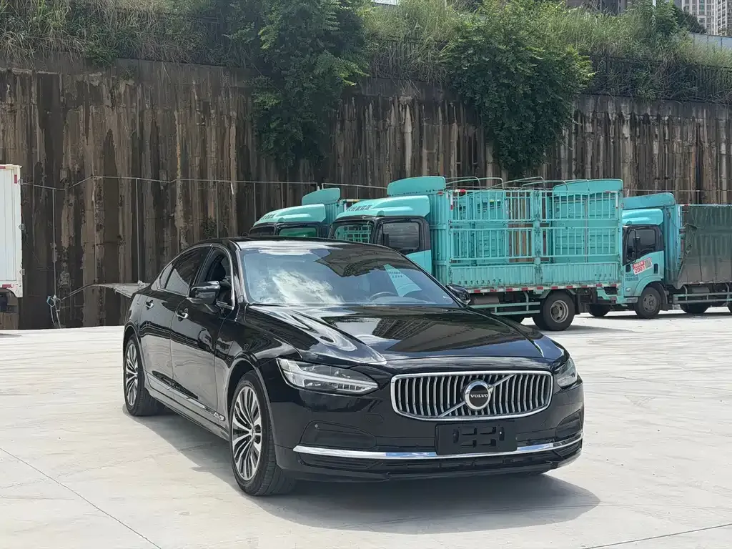 Volvo S90 — фото 10