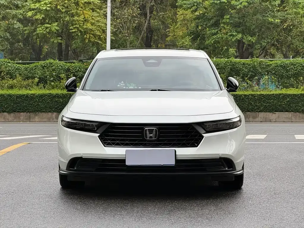 Honda Accord — фото 5
