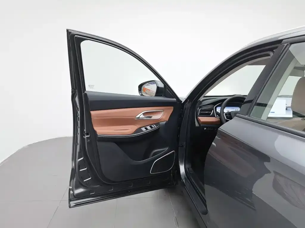Changan CS75 2025 из CN, фото 3