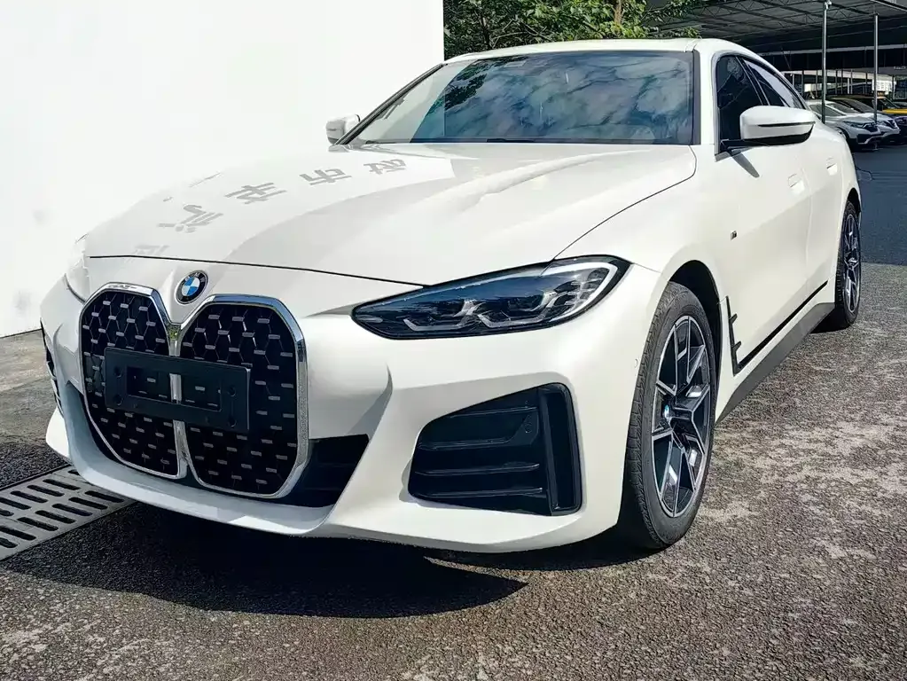 BMW 4 Series — фото 1