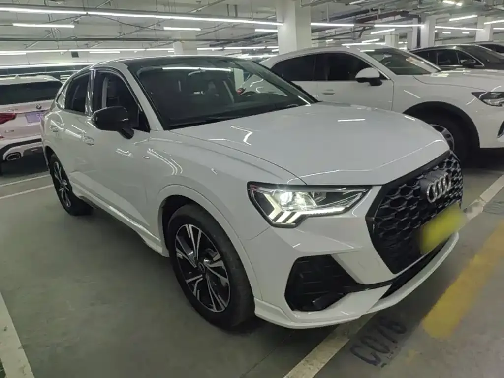 Audi Q3 Sportback — фото 4