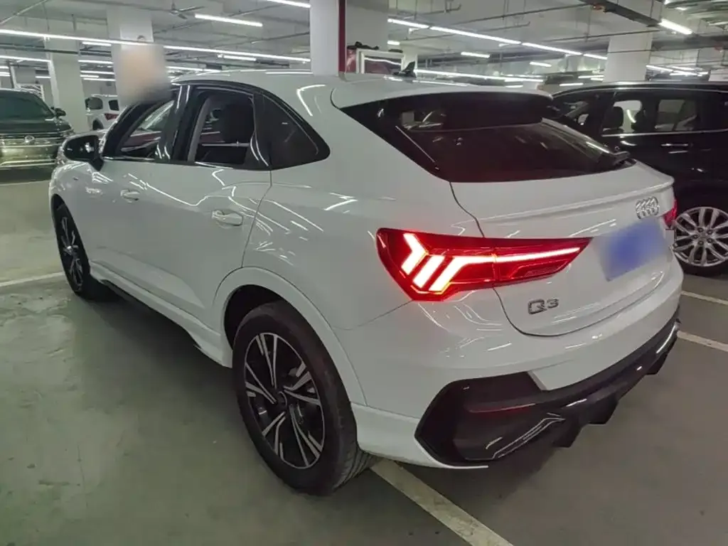 Audi Q3 Sportback — фото 6