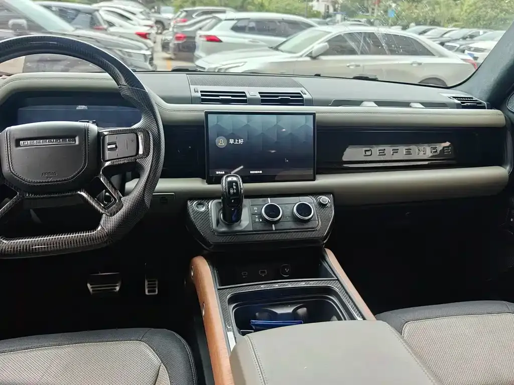 Land Rover Defender — фото 2