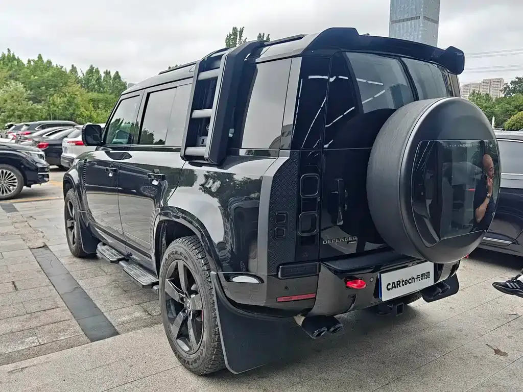 Land Rover Defender — фото 3