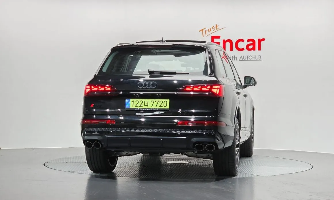 Audi SQ7 2026 из KR, фото 6