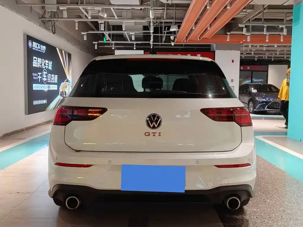 Volkswagen Golf GTI — фото 2