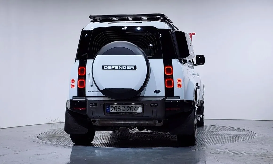 Land Rover Defender 2022 из KR, фото 3