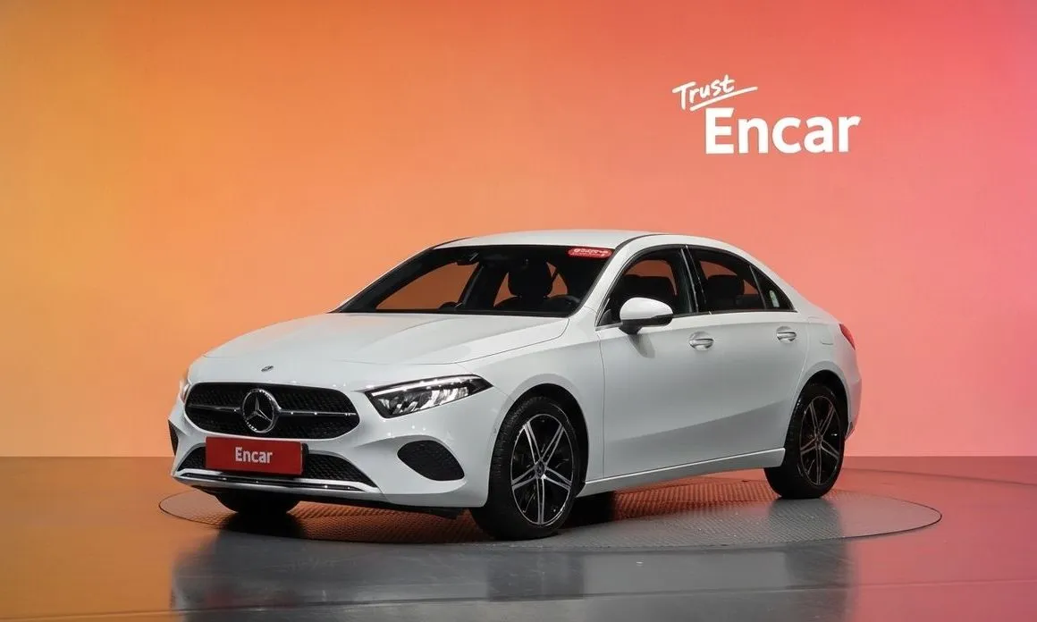 Mercedes-Benz A-Class — фото 1