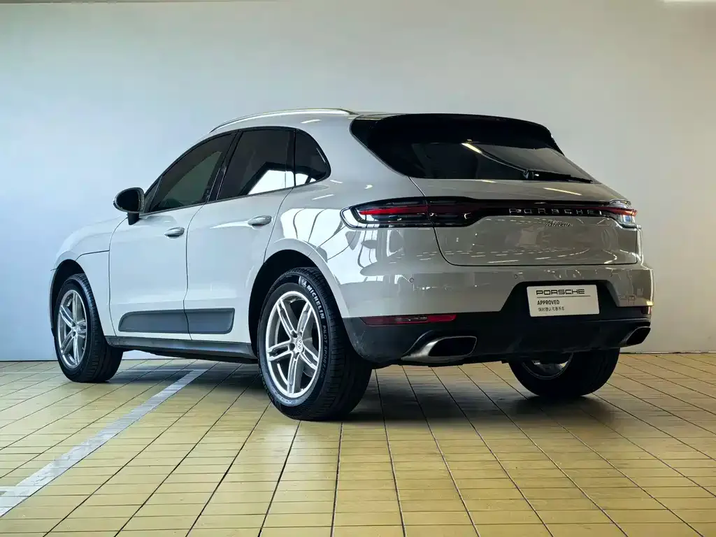 Porsche Macan — фото 5