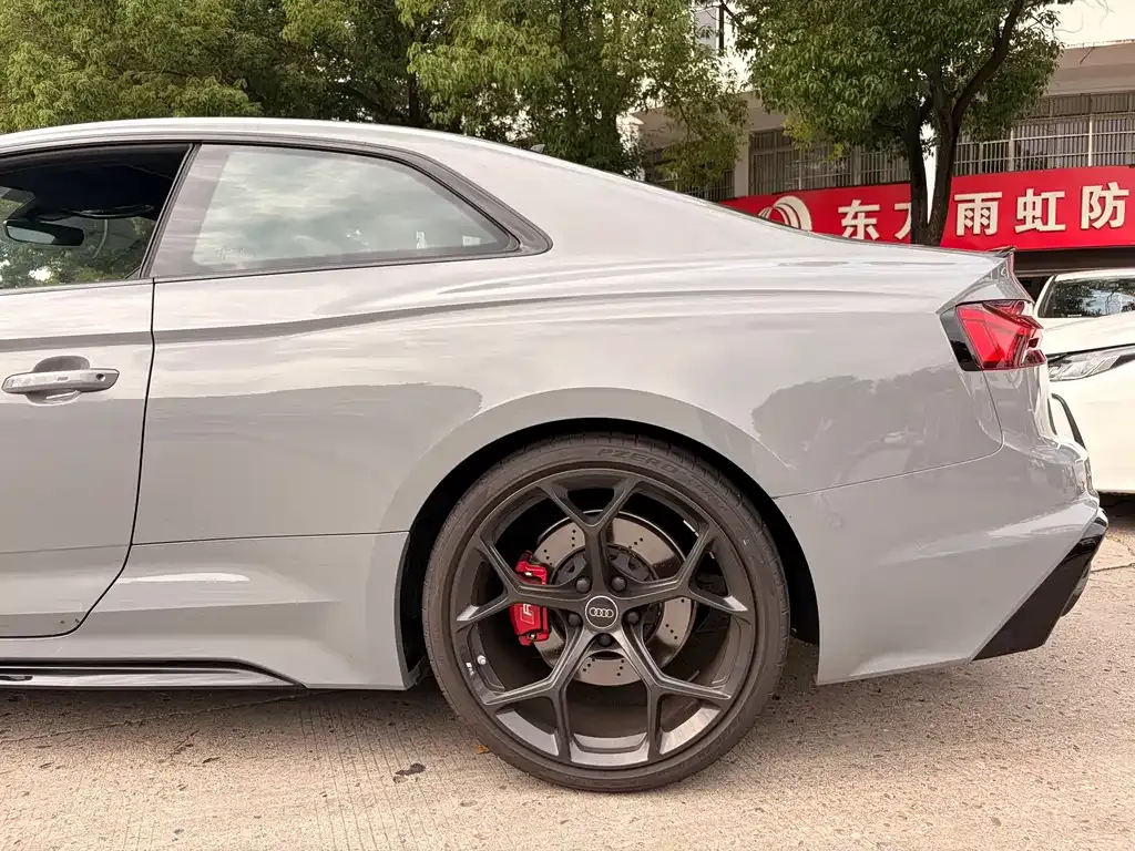 Audi RS 5 — фото 8