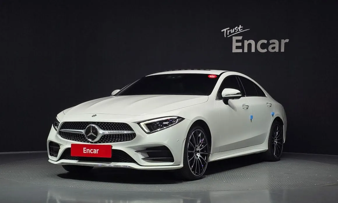 Mercedes-Benz CLS-Class — фото 1