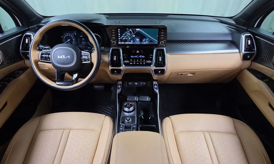 Kia Sorento — фото 10