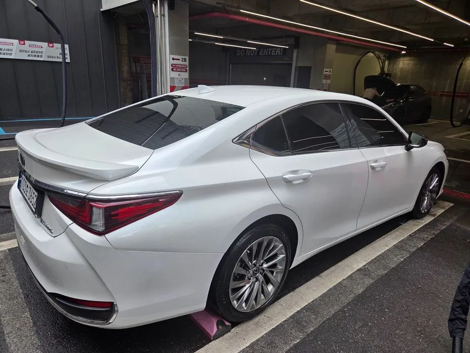 Lexus ES 2023 из KR, фото 5