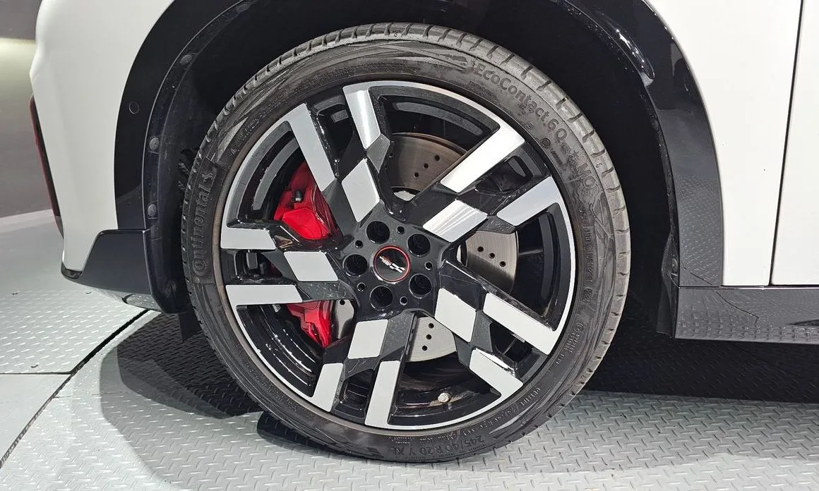 Mini Countryman 2025 из KR, фото 3