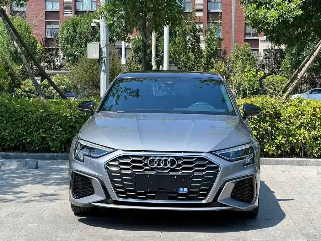 Audi A3 — фото 2