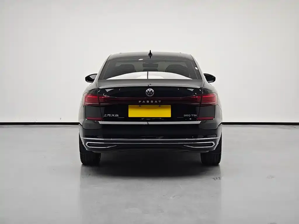 Volkswagen Passat — фото 4