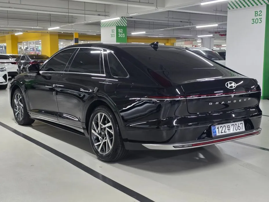 Hyundai Grandeur 2023 из KR, фото 8