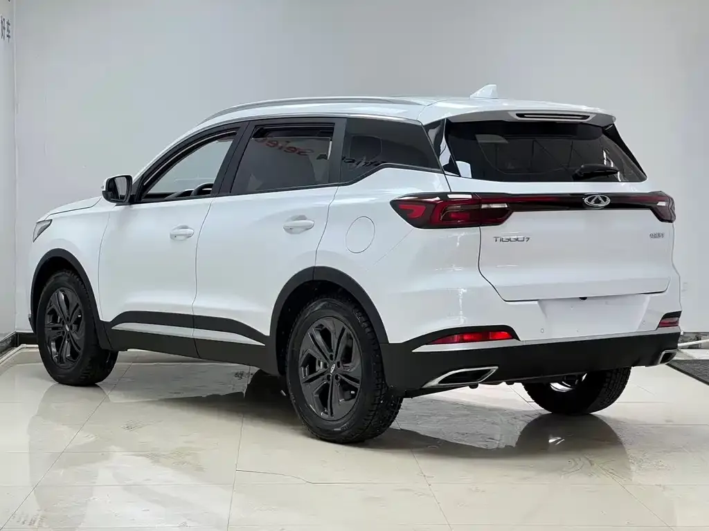 Chery Tiggo 7 — фото 4