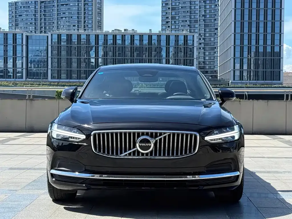 Volvo S90 — фото 4