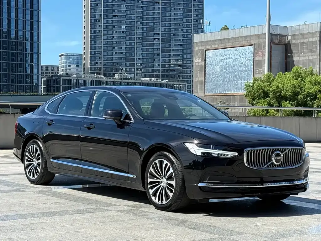 Volvo S90 — фото 10