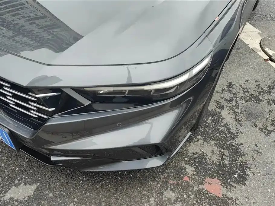 Honda Accord — фото 8