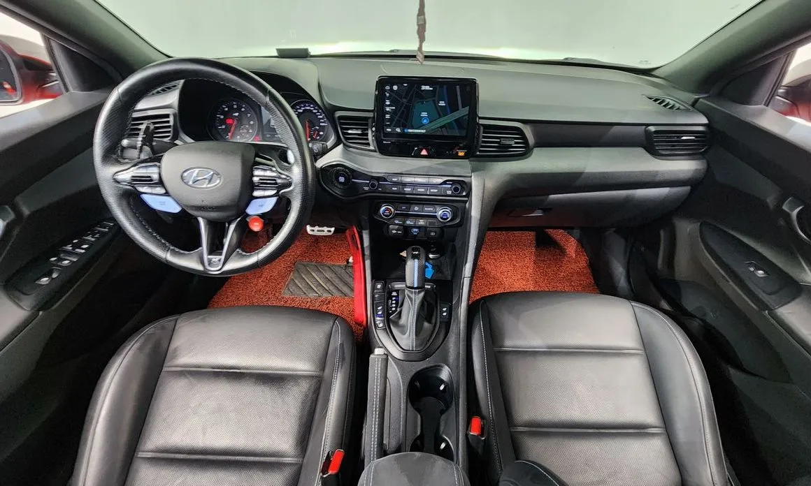 Hyundai Veloster — фото 6