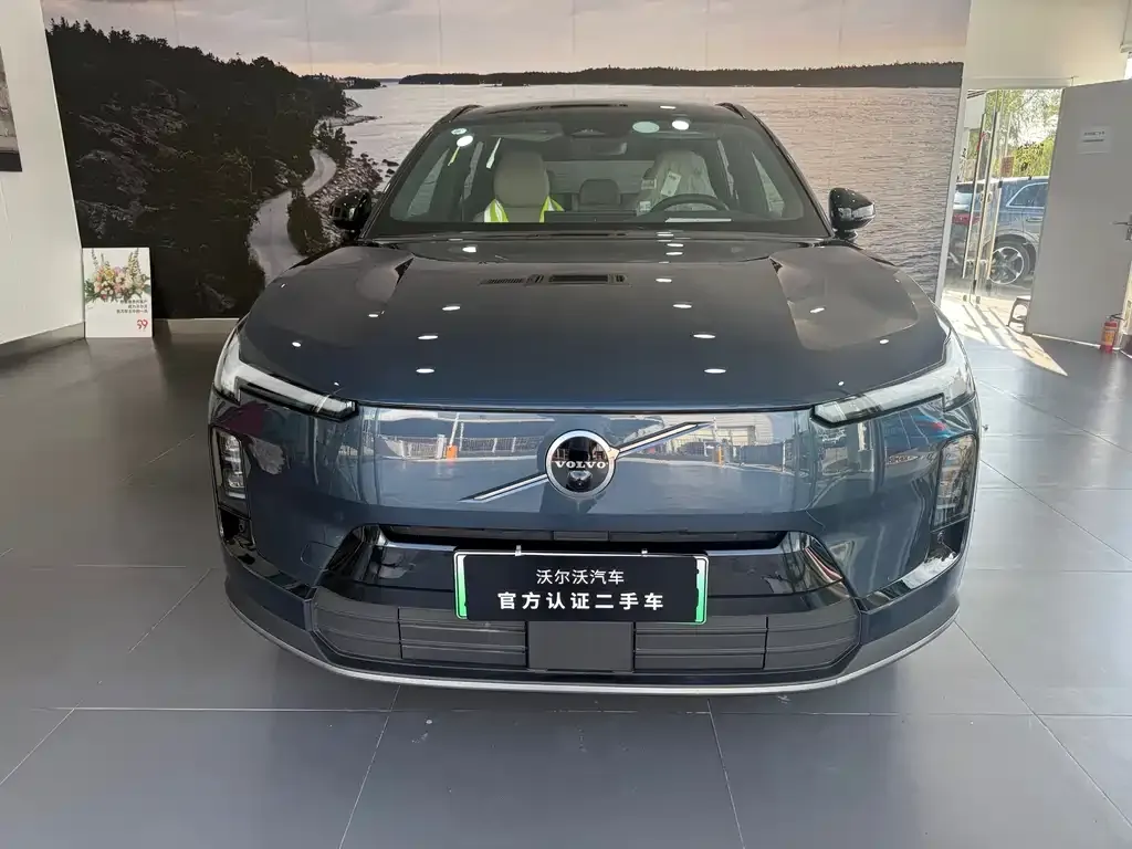 Volvo XC70 Plug-in Hybrid 2026 из CN, фото 6