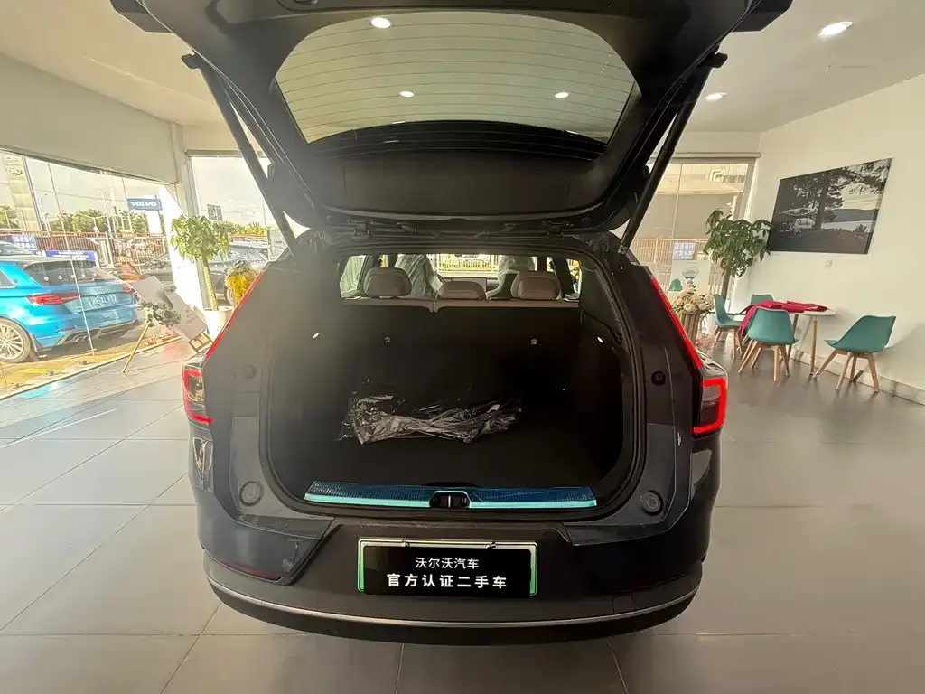 Volvo XC70 Plug-in Hybrid 2026 из CN, фото 4
