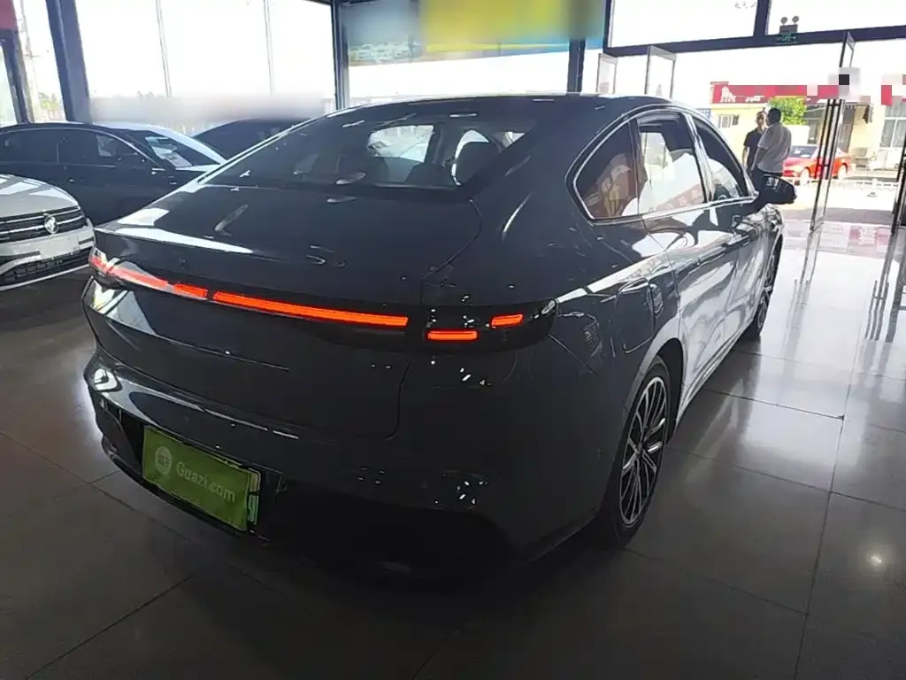 Leapmotor B01 2025 из CN, фото 8