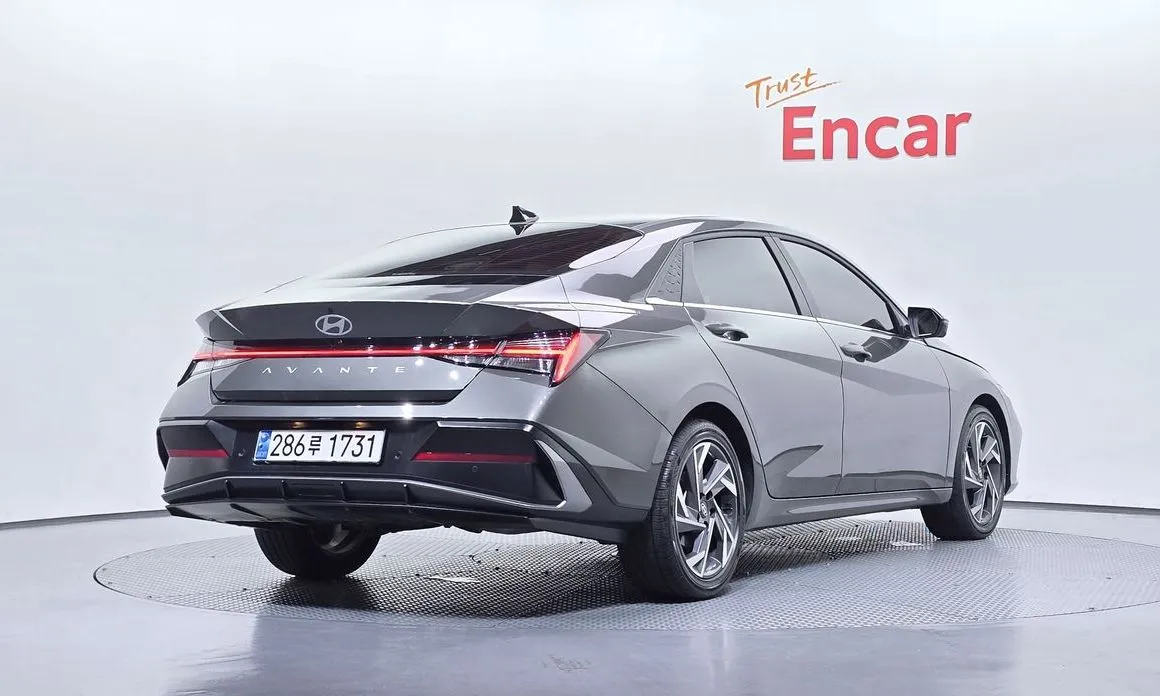 Hyundai AVANTE — фото 5