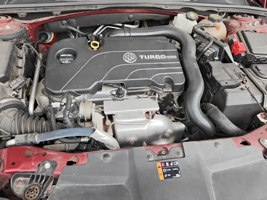 Buick Regal — фото 10