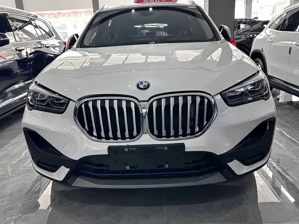 BMW X1 — фото 4