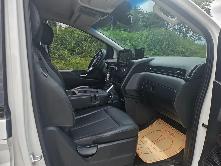 Hyundai Staria 2022 из KR, фото 6