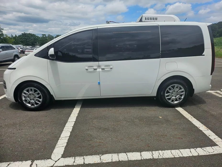Hyundai Staria 2022 из KR, фото 4