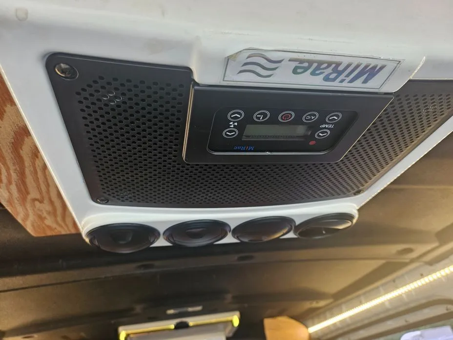Hyundai Staria 2022 из KR, фото 2