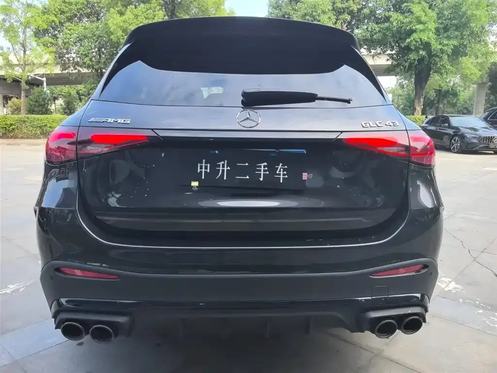 Mercedes-Benz GLC AMG — фото 4