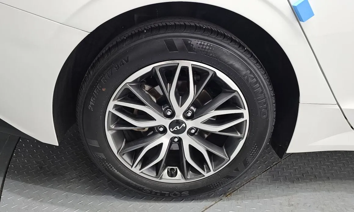 Kia K5 2023 из KR, фото 6