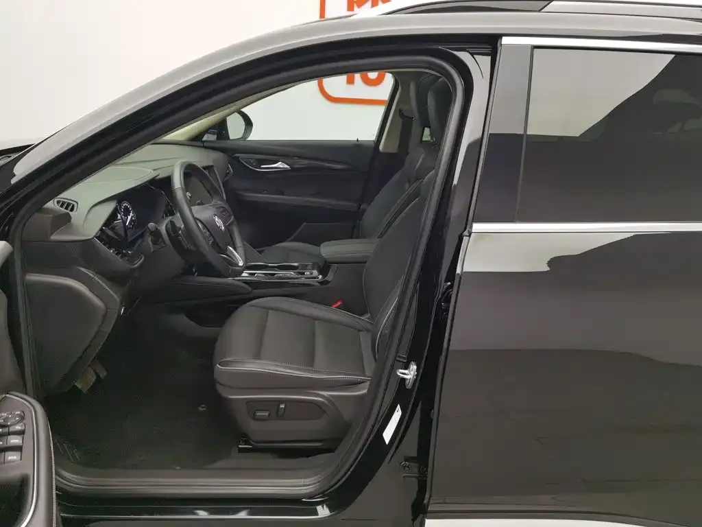 Buick Envision Plus — фото 4