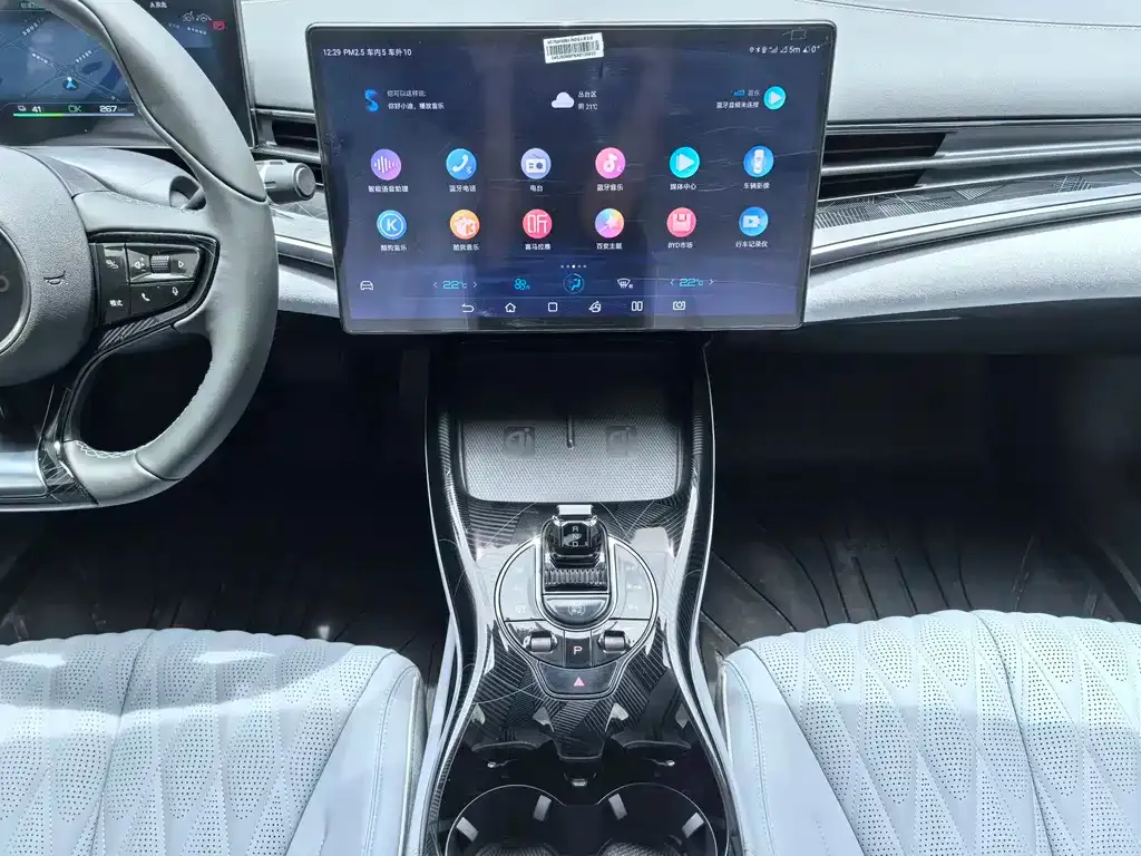 BYD Seal — фото 7