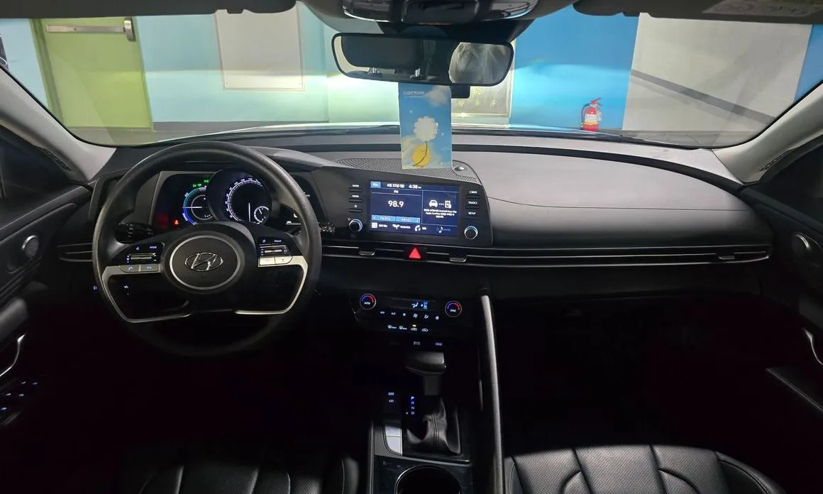 Hyundai AVANTE 2021 из KR, фото 8