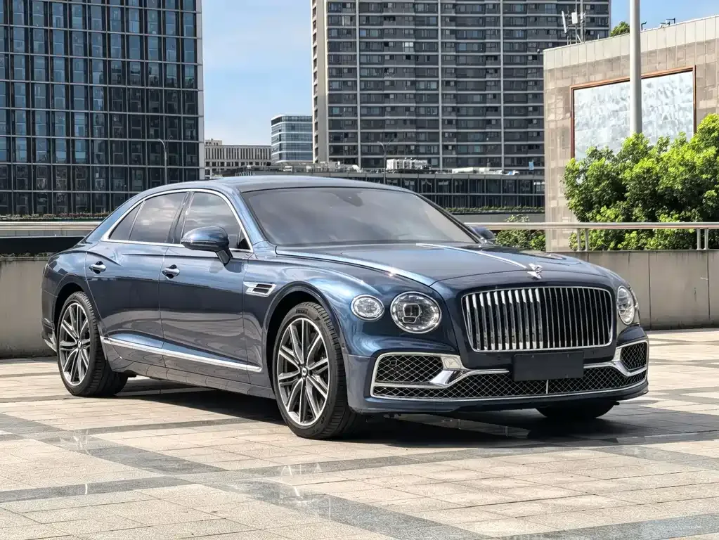 Bentley Flying Spur — фото 7