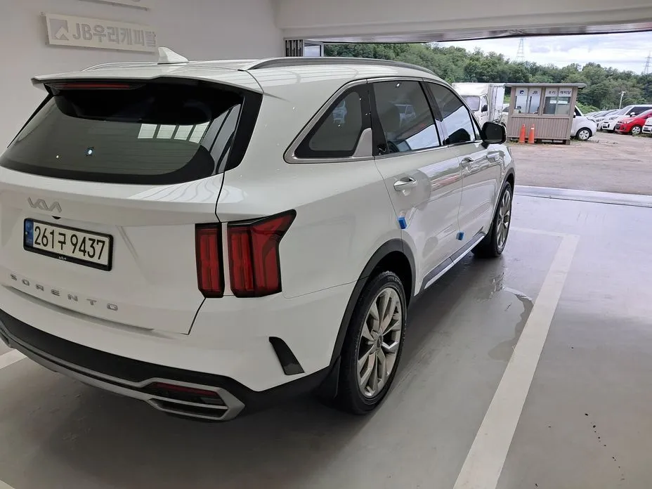 Kia Sorento — фото 3