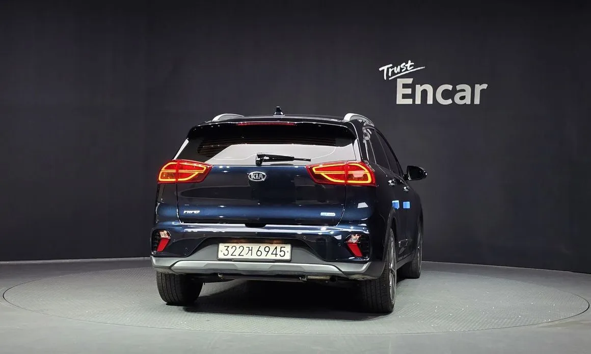 Kia Niro 2021 из KR, фото 2