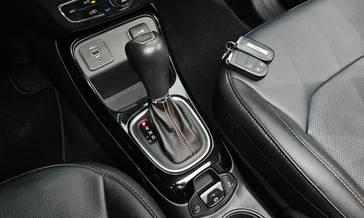 Jeep Compass 2021 из KR, фото 10
