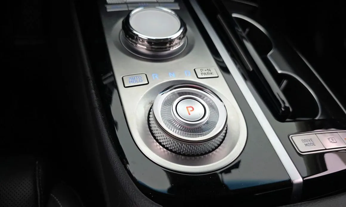 Genesis G80 — фото 3