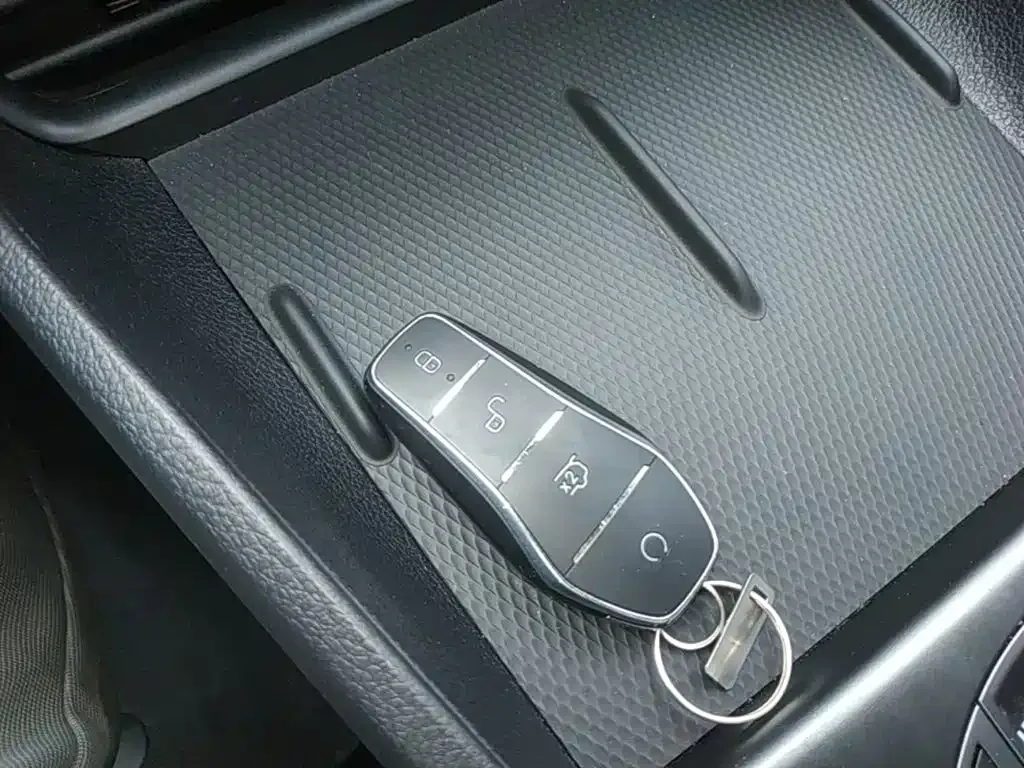 BYD Seal 05 DM-i — фото 7