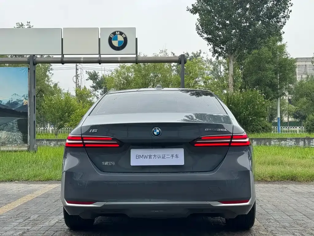 BMW i5 2024 из CN, фото 8